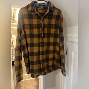 Taylor Vintage Button Down